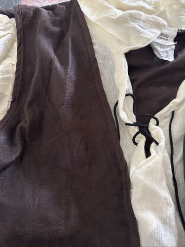 Rogue Pirate California Costumes- Plus Size With Bonus Wig And Extras! Read! - Picture 5 of 10