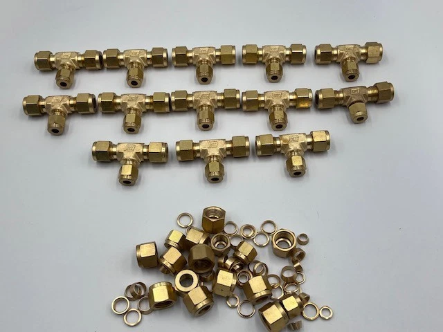 Lot of 13 3/8 x 3/8 x1/4 Tube Tee Brass Compression Fitting Plumbing Adapter - Image 2 of 4