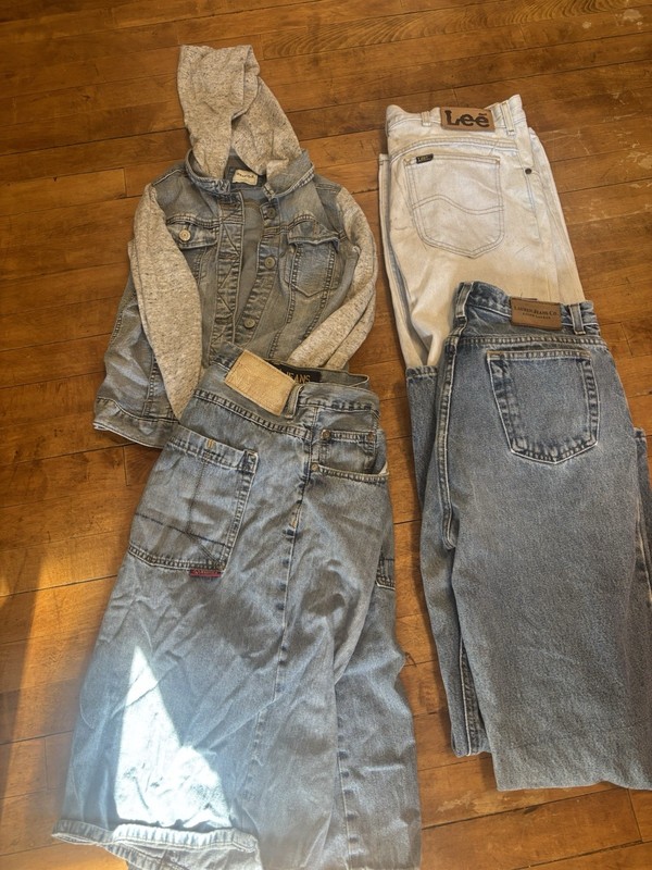 Lot Of 10 Vintage 90s Mixed Clothing, Mixed Size B Grade Resell