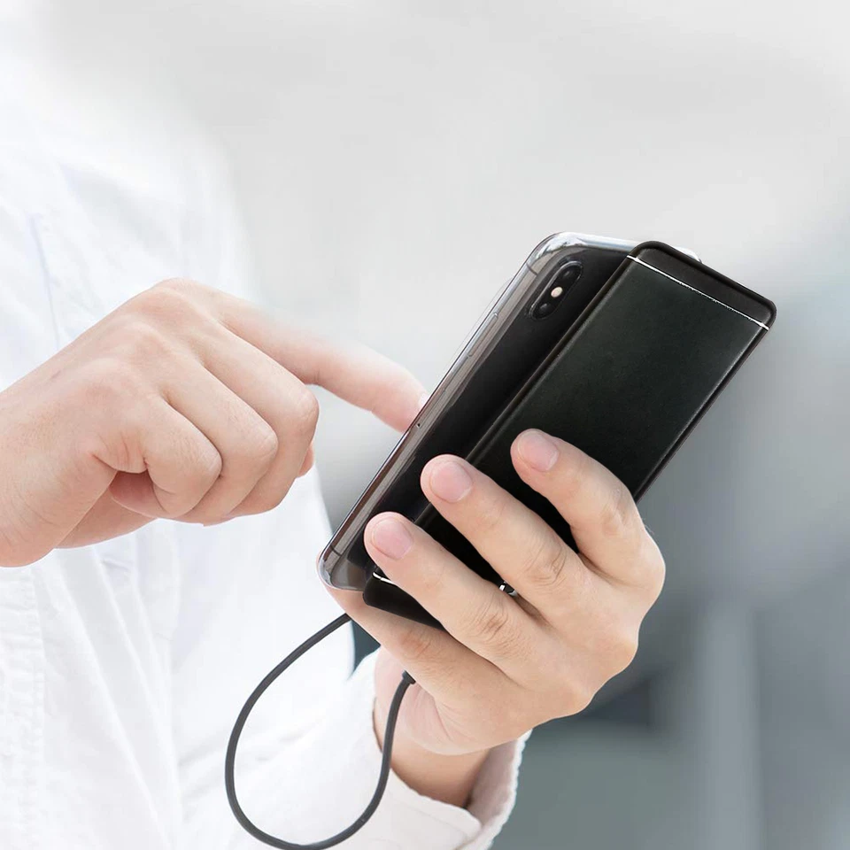 Student Essential Pro | 二合一闪存驱动器 移动电源,5000mAh 和 16GB — 第 3/4 张图片