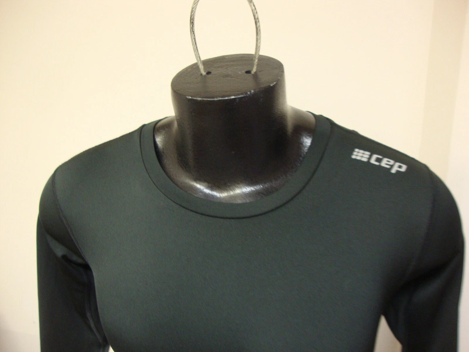 CEP Men's Long Sleeve Running Black Reflective Cold Gear Training Shirt sz M