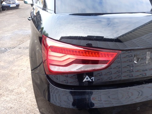 14-19 Audi A1 Black Edition Mk1 Fl 3 DOOR LED REAR/TAIL LIGHT (PASSENGER SIDE) - Picture 4 of 5