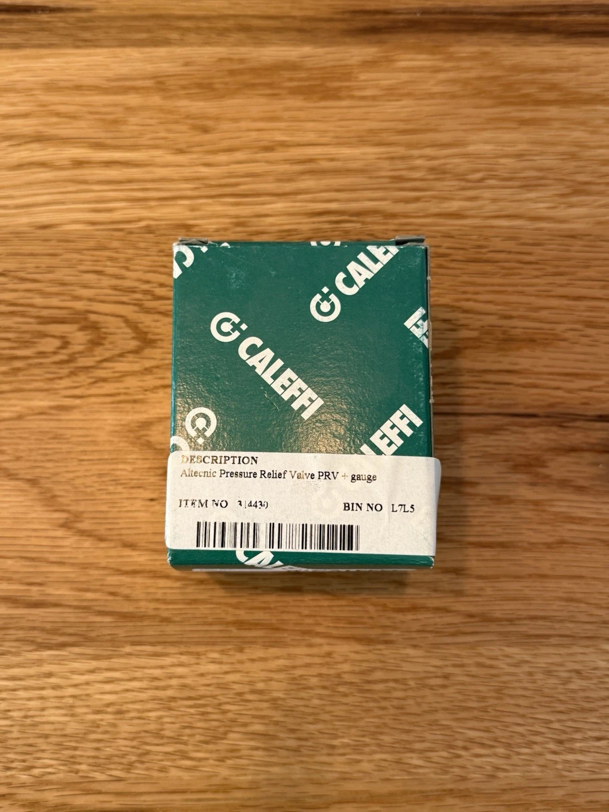 Caleffi Safety Relief Valve 1/2'' M x 1/2'' F 3 Bar With Pressure Gauge 314430 3