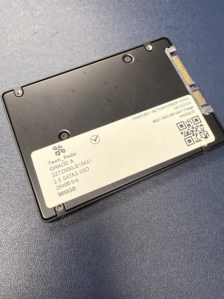 Samsung 2.5" 960GB SSD SATA 6Gb/s MZ-7LM960N PM863A 2.5" Solid State Drive - Image 2 of 3