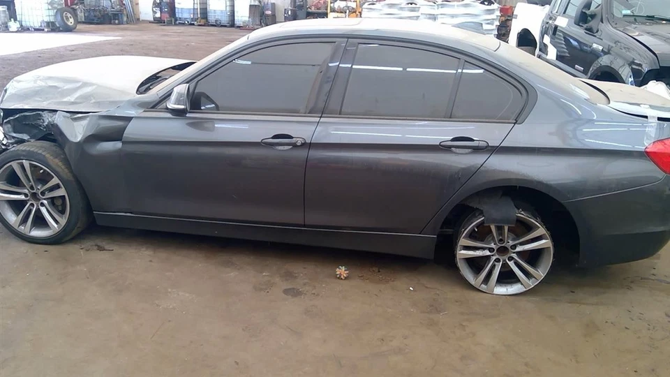 Seat Belt Front Bucket Driver Retractor Fits 12-14 BMW 320i 6719911 Foto 3 de 4