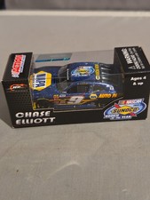 Chase Elliott 2014 Action 1/64 9 NAPA Rookie Of The Year Chevy BLUE GALAXY