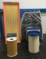 Kit Tagliando 4 Filtri Bosch Per Audi Q3 2.0 Tdi 140CV 177CV
