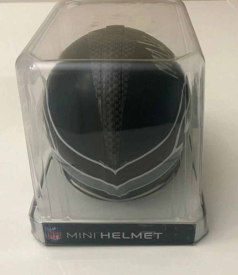 Placa de futebol americano NFL Seahawks Marshawn Lynch mini capacete Riddell NOVO em folha - Imagem 3 de 4
