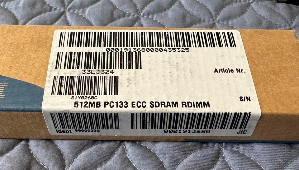 IBM 33L3324 ECC DIMM Memory Upgrade 512MB PC133 CL3 ECC SDRAM RDIMM - Image 3 of 4