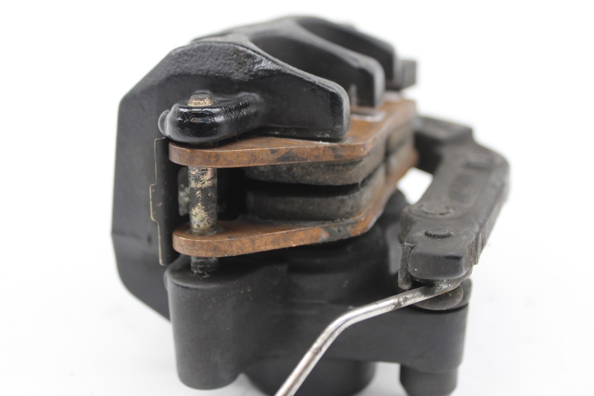 Triumph OEM Nissin RIGHT FRONT BRAKE CALIPER PADS, T2020540 | eBay