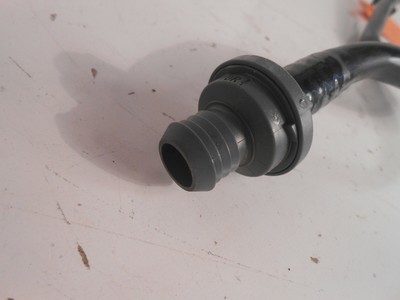 MERCEDES BENZ 1664301729 Genuine OEM Factory Original Vacuum Hose  