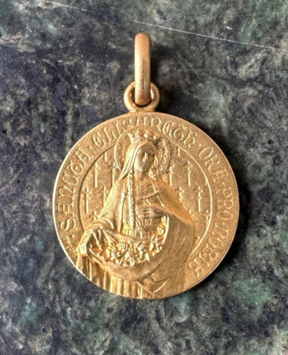 Rare TRICARD Antique Religious medal, Gold plated Saint Elisabeth Medal - Picture 6 of 6