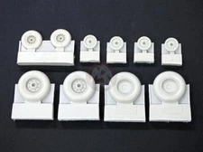 Plus Model 1/72 Wheels for Boeing KC-97 Stratofreighter Tanker (6 wheels) AL7049