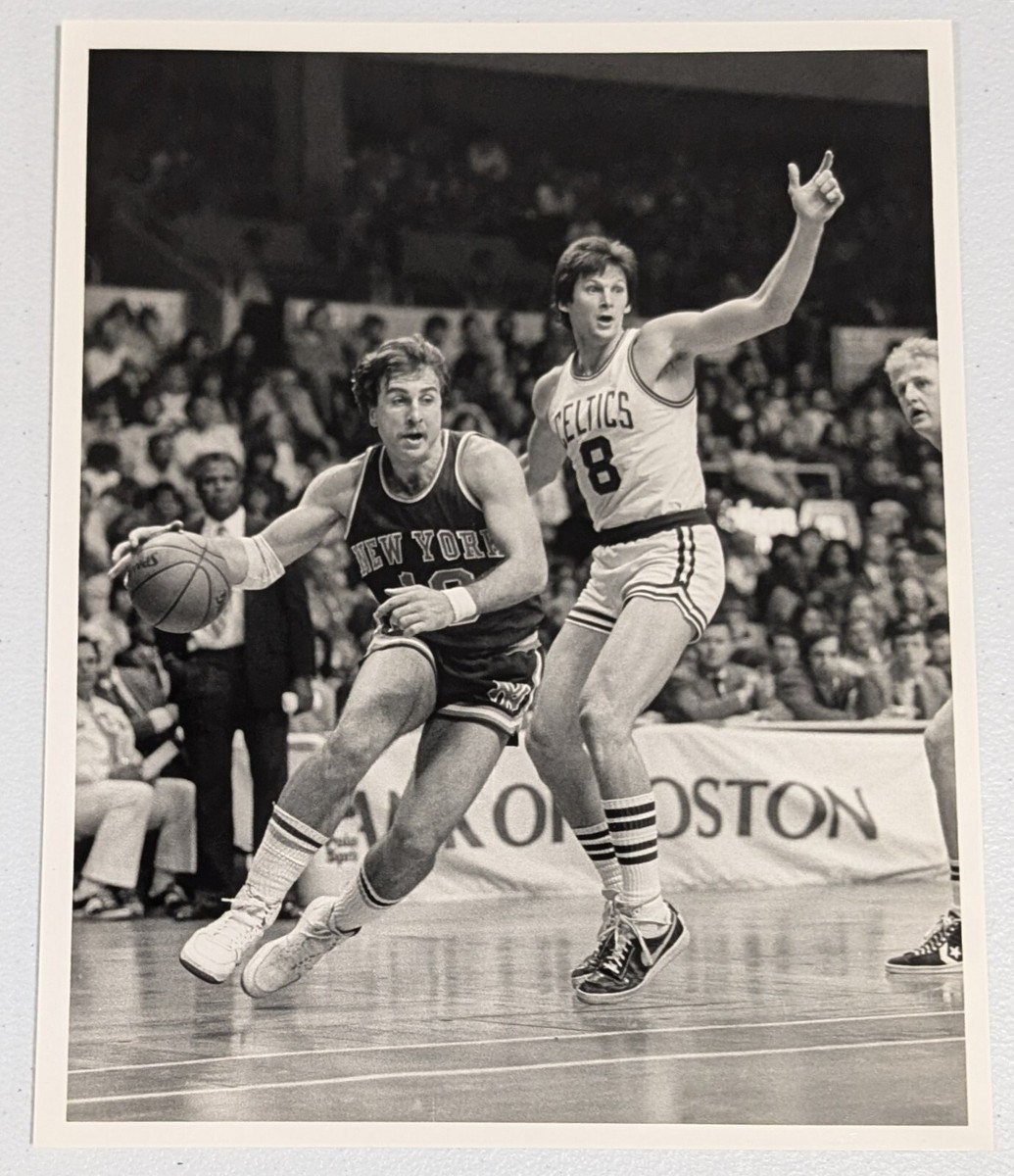 Ernie Grunfeld - New York Knicks - Type 1 original photo - 1983 with Larry  Bird