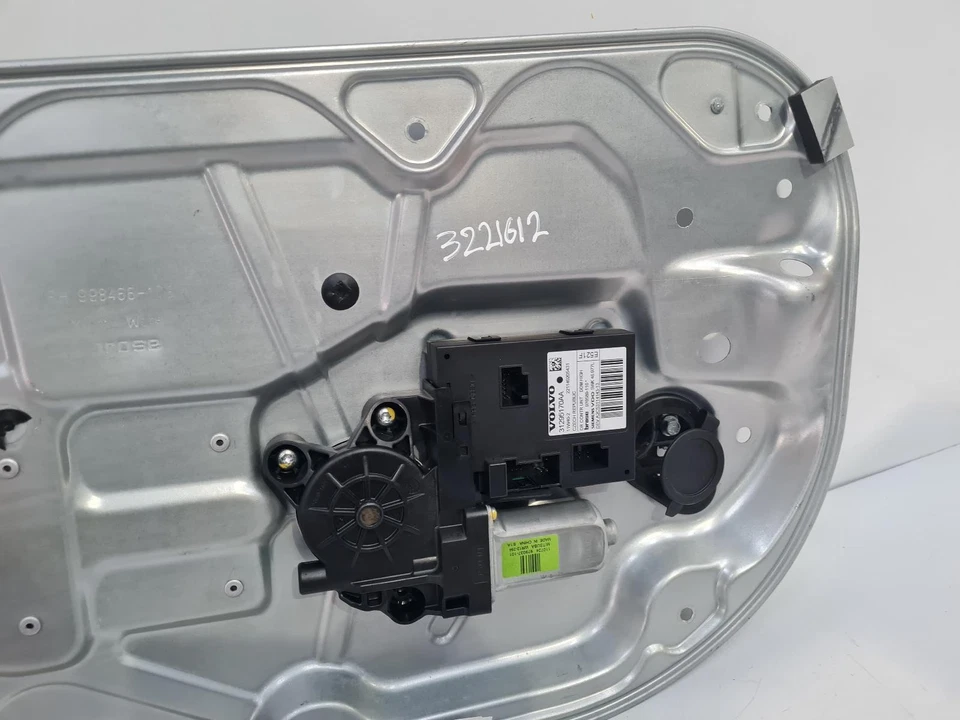 VOLVO C30 MK1 2011 RIGHT FRONT WINDOW REGULATOR DRIVER SIDE 3 DOOR HATCHBACK  - Image 4 of 4