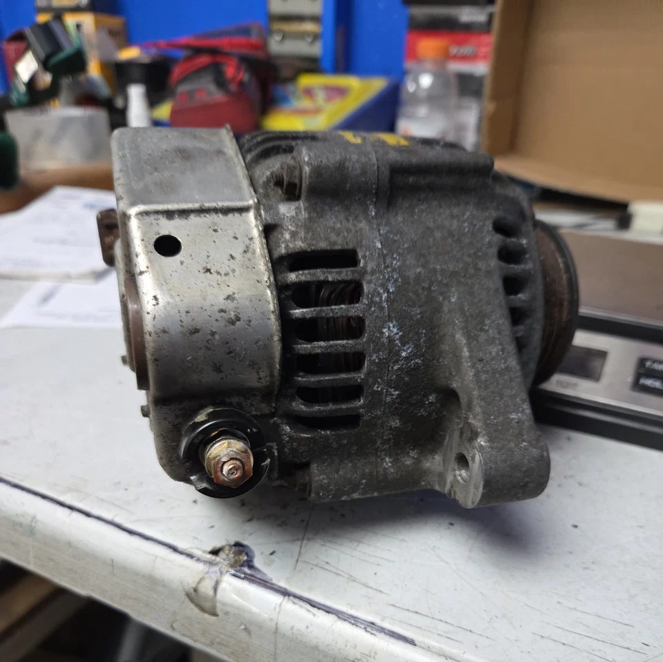 Alternador Acura Integra 1995 B18B1 CJU33 101211-5430 90 amperios Foto 4 de 4