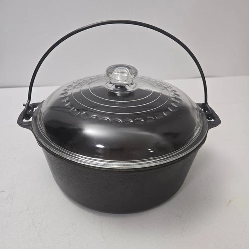 Vintage Unmarked Wagner Cast Iron 5 Qt Dutch Oven with Glass Lid C-8 Restored