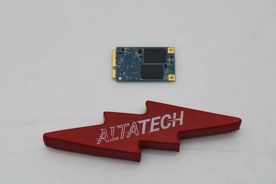 Dell HTTR1 256GB SSD M.2 MSATA 6G 42 X300 SD7SF6S-256G-1012 Solid State Drive - Image 2 of 4