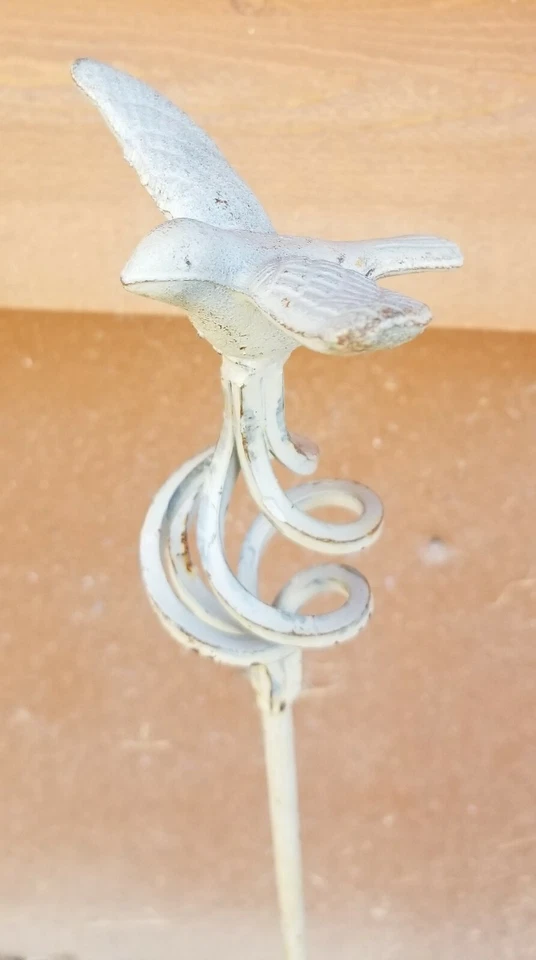 Hierro forjado metal pájaro planta estaca jardín césped exterior patio decoración del hogar Foto 2 de 2