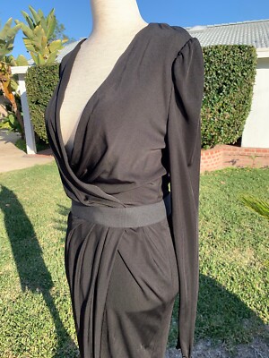 Robe Little Black Dress DOLCE & GABBANA - Encolure Plongeante Portefeuille - Taille 40 - Occasion TB État (9/10)