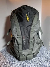 Outdoor Products Skyline 8.0 Backpack Internal Frame Olive & Black-No Bladder  F