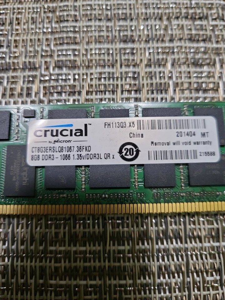 Crucial 8GB DDR3L-1066 240pin QR Server RAM CT8G3ERSLQ81067 - Image 3 of 4