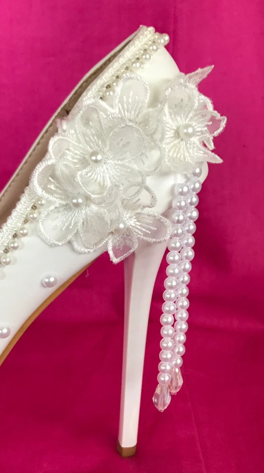 Yiliang Meigi Bride Shoes With Faux Pearls and Silver Embellishments!!  8.5/39!! - Image 4 of 4
