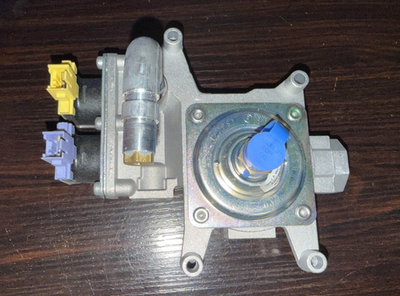 #ad OEM Amana Range Gas Valve Pressure Regulator W11370883 for AGR6603SMS1 $82.36