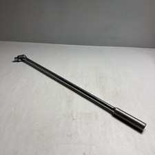 Mac Tools 12 Drive 24 Long Chrome Breaker Bar V24f Mac Tools 12 Drive 24 Long Chrome Breaker Bar V24f
