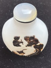 CHINESE.ANTIQUE,HAND-CARVED AGATE,SNUFF BOTTLE IN VERY FINE CONDITION;H 2-1/2”.