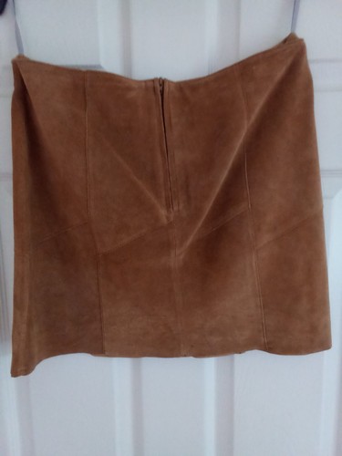 Suede Brown skirt by Oasis lovely lined mini skirt size 12 good condition - Picture 2 of 3