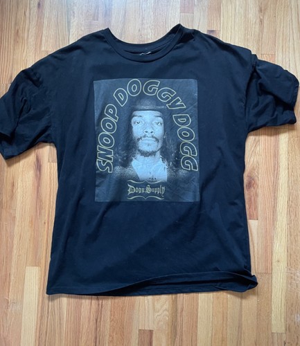 Snoop dog tshirt /Snoop Doggy Dog/ Dogg Supply brand  Medium