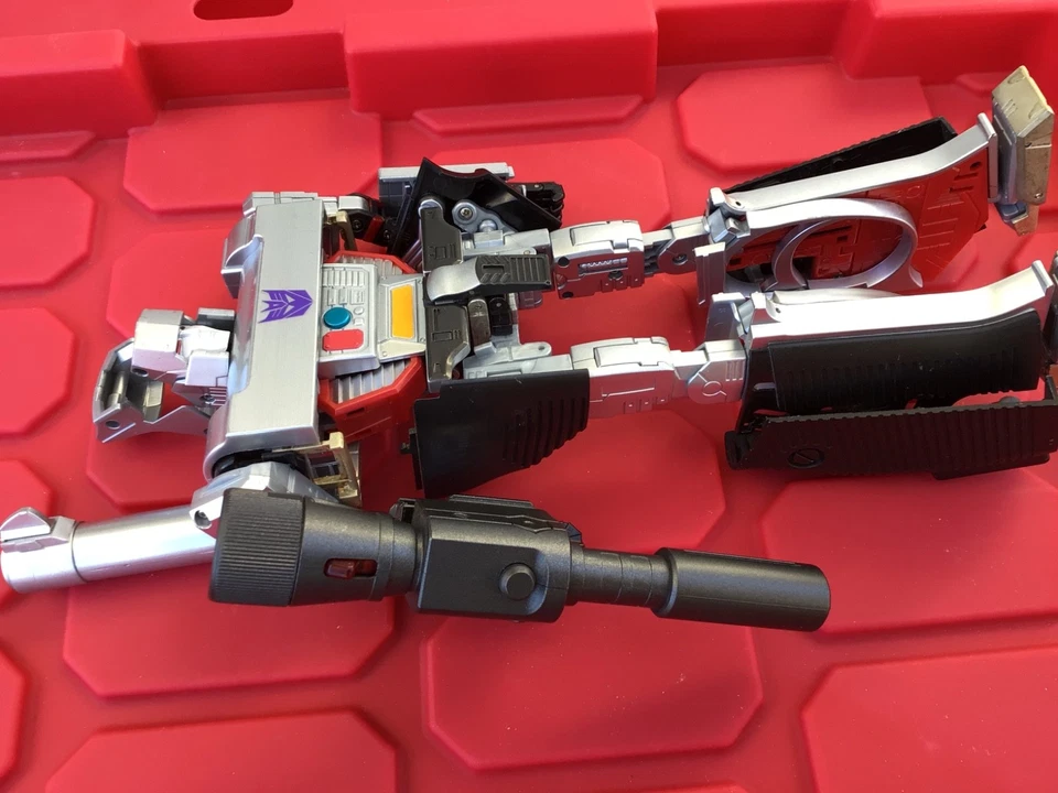 Transformers Megatron Masterpiece Takara MP-5 No Box ( Read Description ) - Image 3 of 4