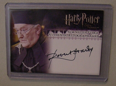Harry Potter-Robert Hardy-Cornelius Fudge-OOTP-Movie-Signature