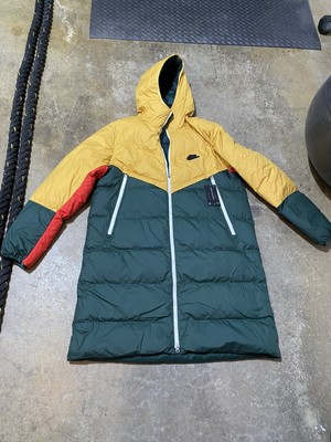 nike windrunner winter jacket