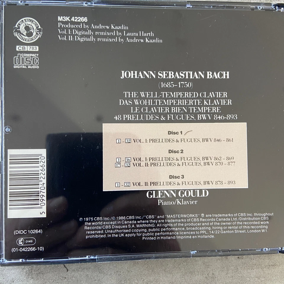 BACH: The Well-Tempered Clavier - Gould (AU 3-CD-Box CBS M3K 42266 /neu) - Bild 2 von 4