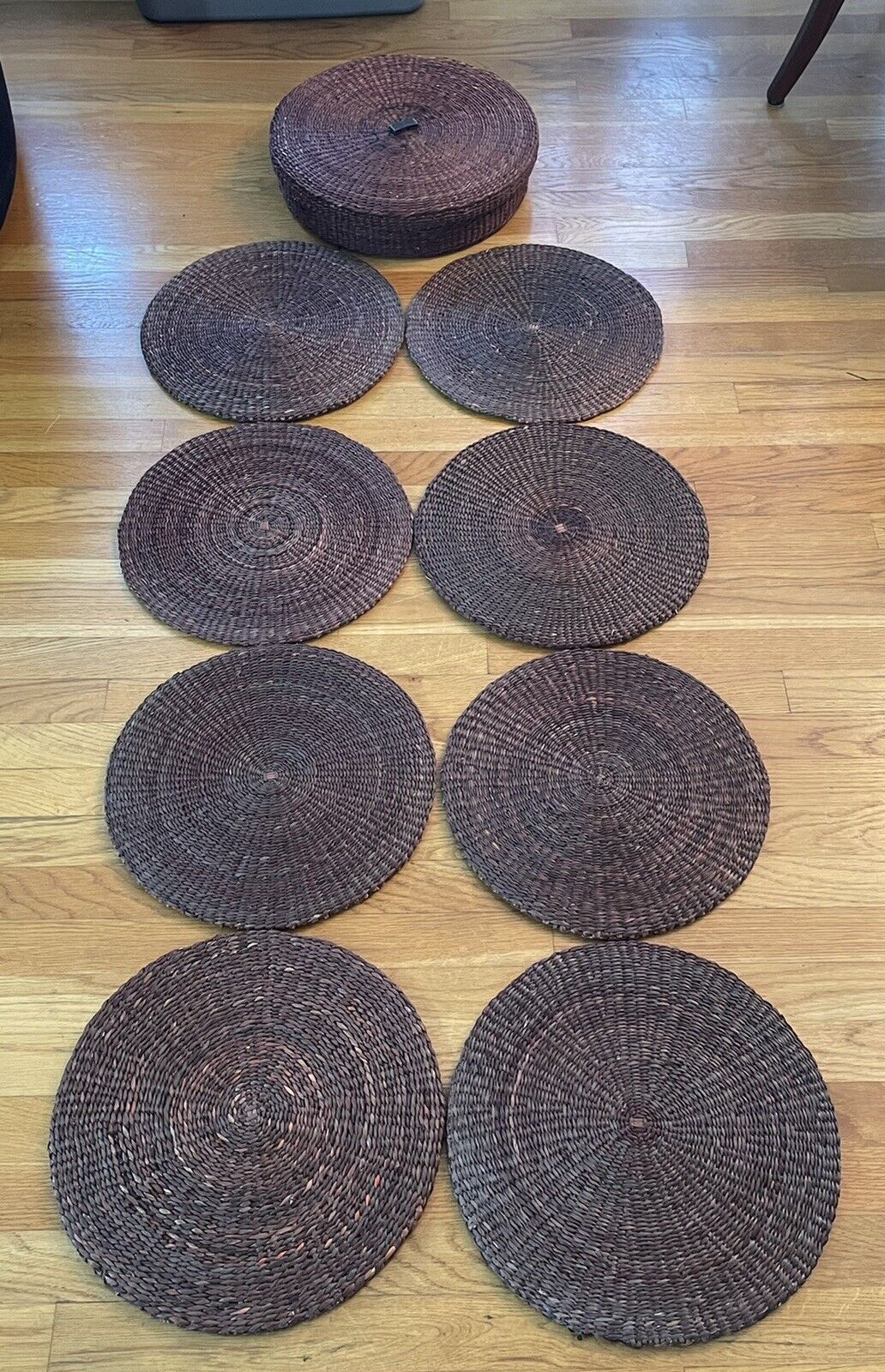 Image of 8 Wicker Rattan 14   Round Placemats Set & Holder