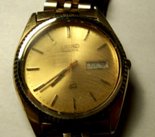 SEIKO Gold-Tone Stainless Steel Water Resistant Date Watch Face Scuffed WORKIN