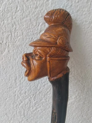 Canne Art Populaire Tête Sculptée - Photo 1/4