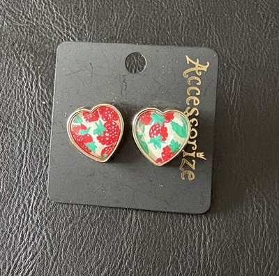 Heart shaped Beautiful   Stud  EARRING .