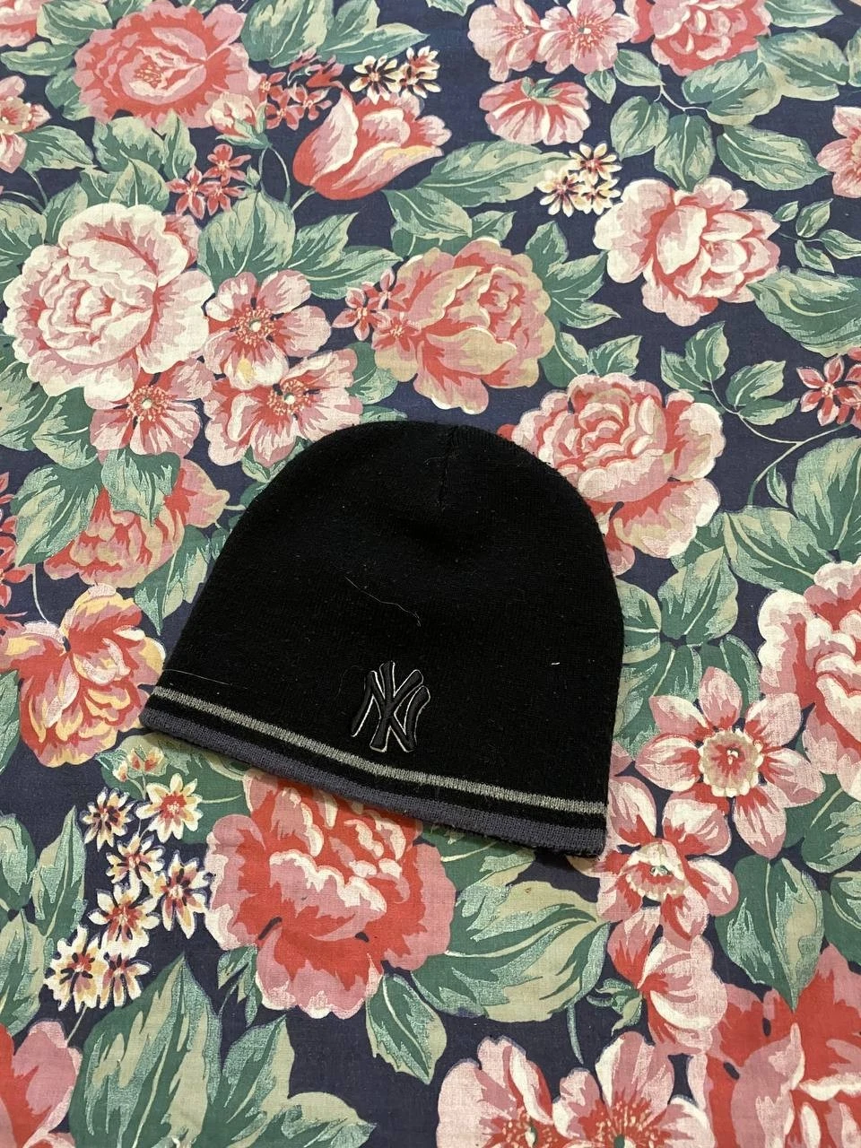 VintageNew York Yankees Hat Mens size One Size 2000s Y2K Hype SunFaded Rare 90s