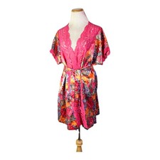 Vintage Vanity Fair Size L Polyester Short Sleeve Satin Robe Floral Lace