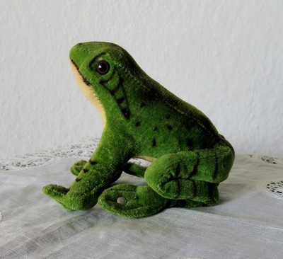 ALTER FROSCH - GRÜN - FROGGY - STEIFF - 8 cm