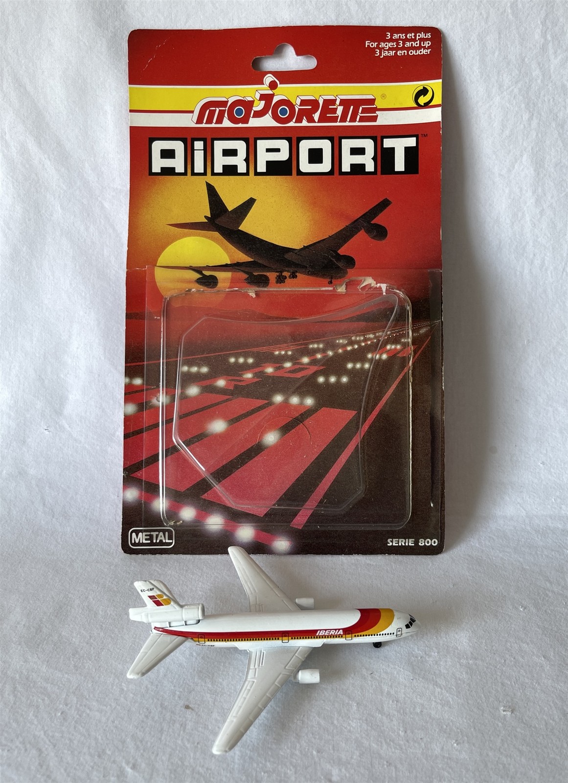 Vintage MAJORETTE AIRPORT Model Aircraft 805 IBERIA DOUGLAS DC-10