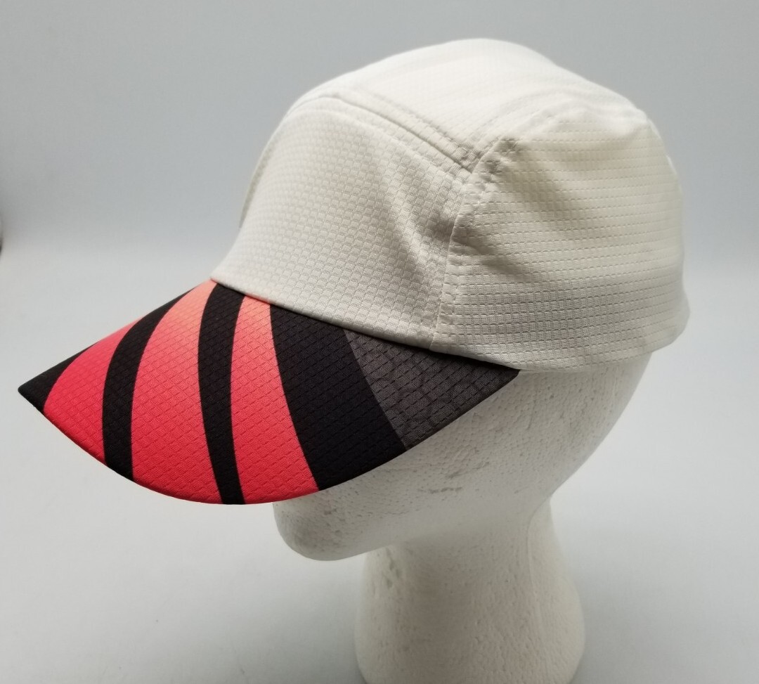 Headsweats Women Headsweats womens Race Hat Black Red Cap Black Red US