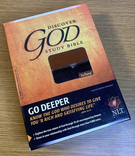 Tyndale Discover God Study Bible NLT Brown/Chestnut Two-Tone Leather Like
