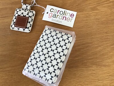 caroline gardner LONDON Matching Travel Card Wallet and Key