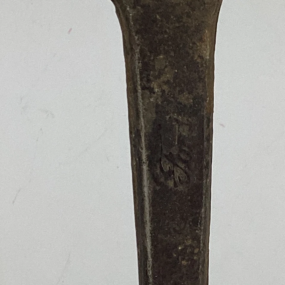 LLAVE ENCHUFABLE ANTIGUA VINTAGE ORIGINAL FORD MODELO T M, OEM, vintage, clásica Foto 2 de 4