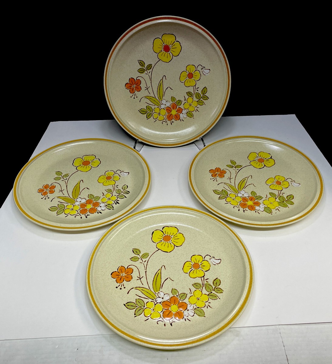 Hearthside Garden Festival Stoneware Dinner Plates SUNSHINE FLOWERS Japan