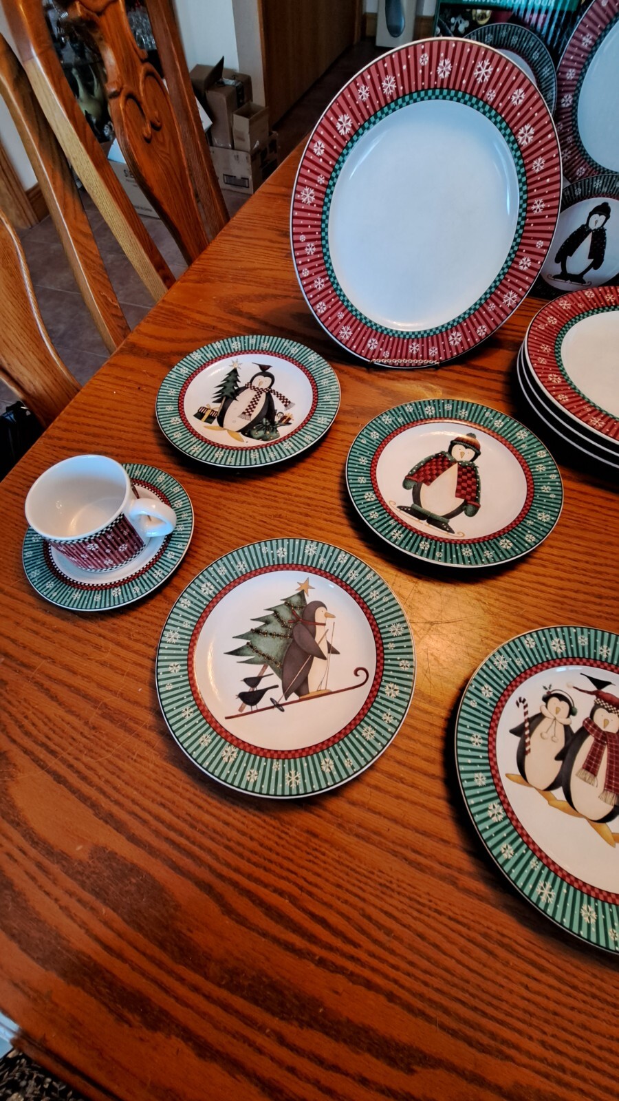 Debbie Mumm Christmas Penguins 20 Piece Dinnerware Set Sakura In Box